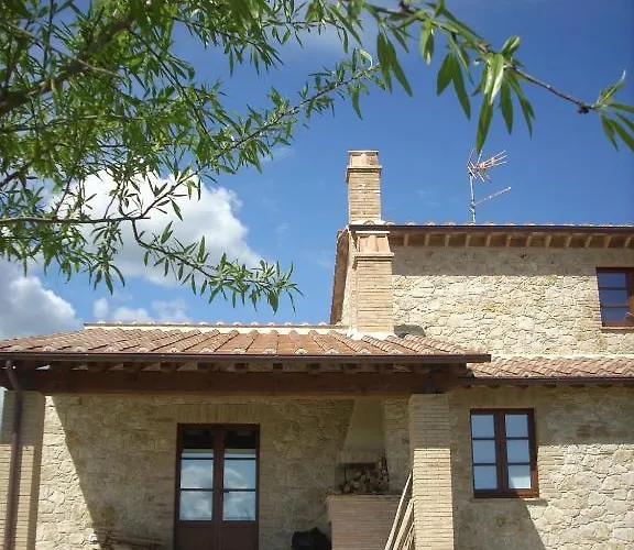 Casale Le Rote Hotel *